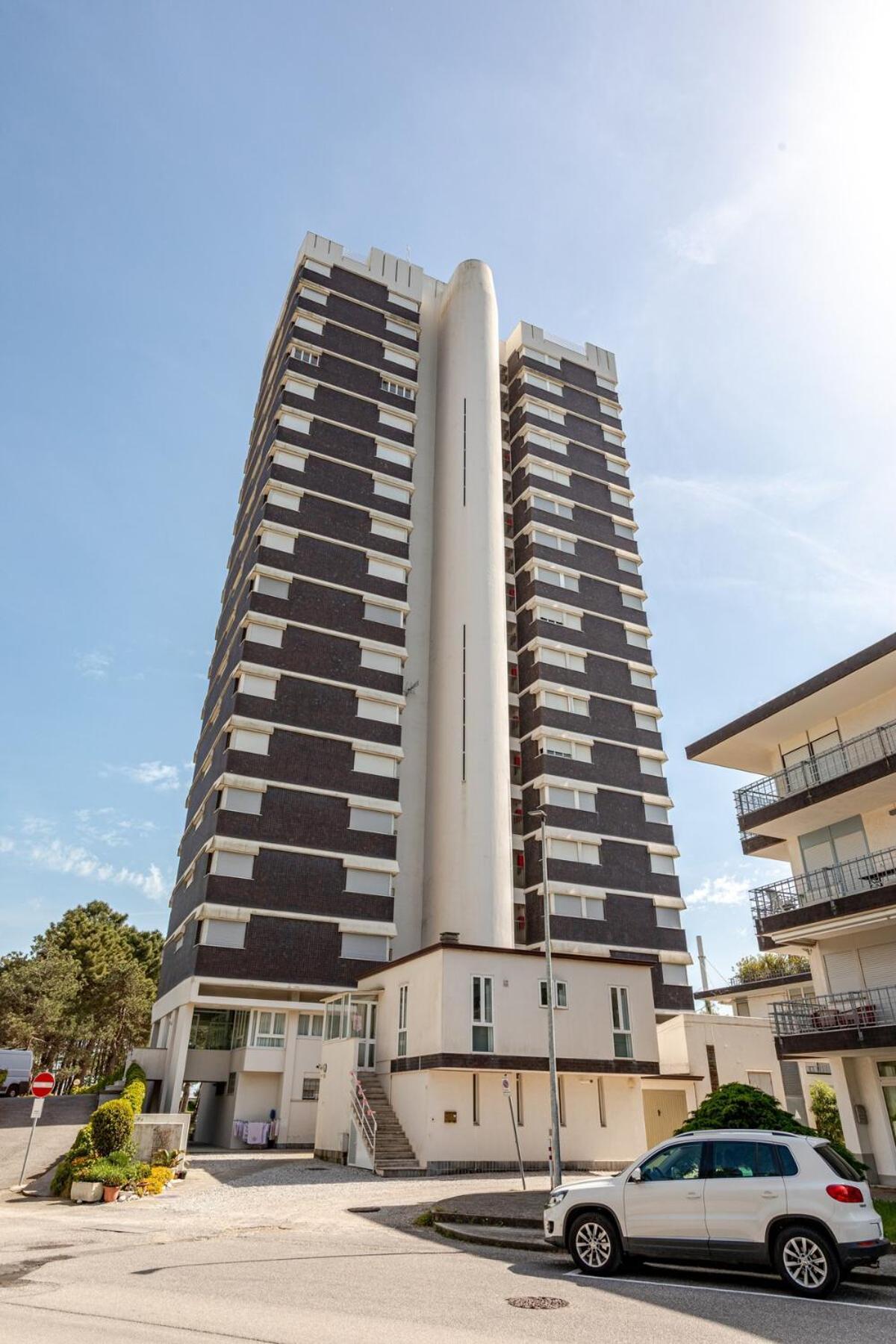 Апартаменти Skyline Lignano Ліньяно-Сабб'ядоро Екстер'єр фото